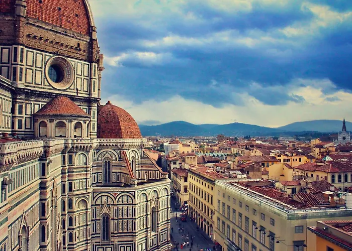 Le Cinque Lampade Florence Suites